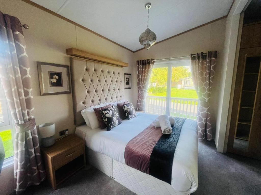 Rosie'S Rest With Hot Tub Villa Barmby on the Moor Buitenkant foto