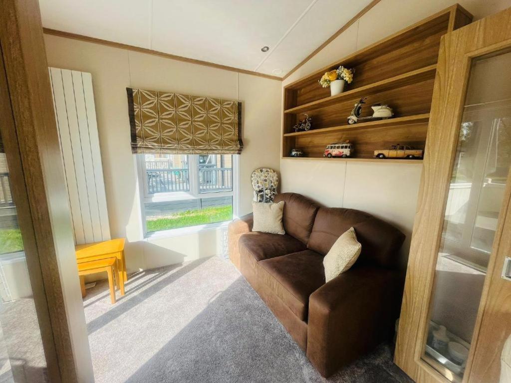 Rosie'S Rest With Hot Tub Villa Barmby on the Moor Buitenkant foto